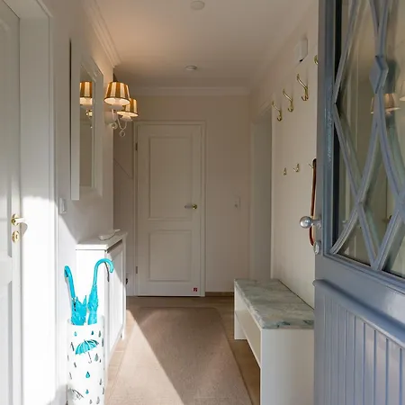 Lewe Daaling 1 Holiday home *